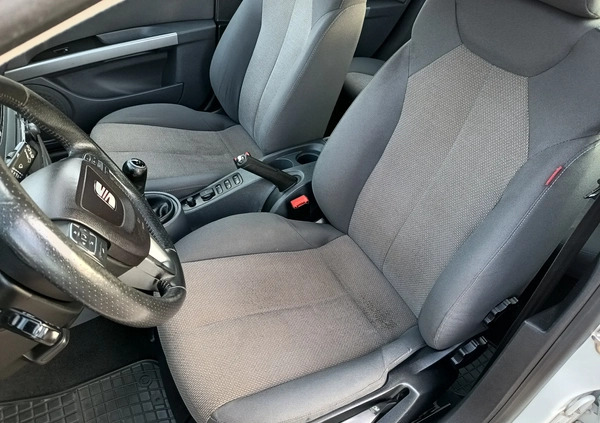 Seat Leon cena 17900 przebieg: 338500, rok produkcji 2010 z Łomianki małe 121